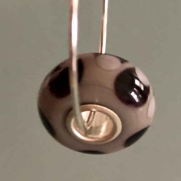 Unique Glass Trollbead - Picture 2 of 3